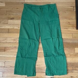 Be Present Yoga Pants Size Small Green Back Slits 3/4 length used S